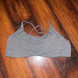 Aurola Sports Bra, size large